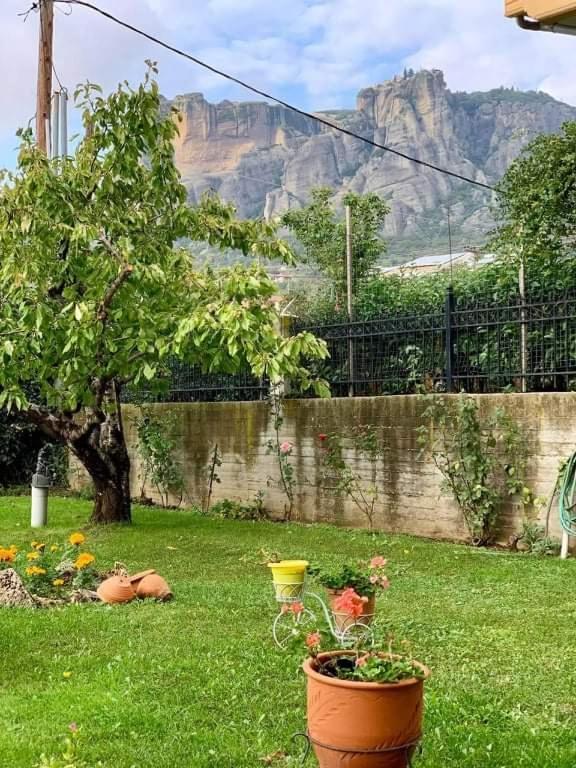 Meteora View Garden Apartment Калампака Екстериор снимка