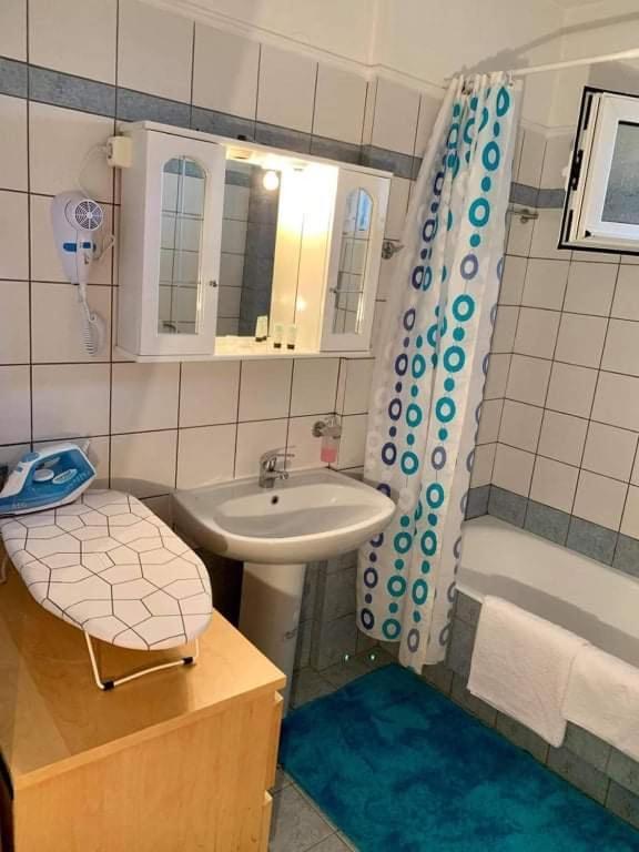 Meteora View Garden Apartment Калампака Екстериор снимка
